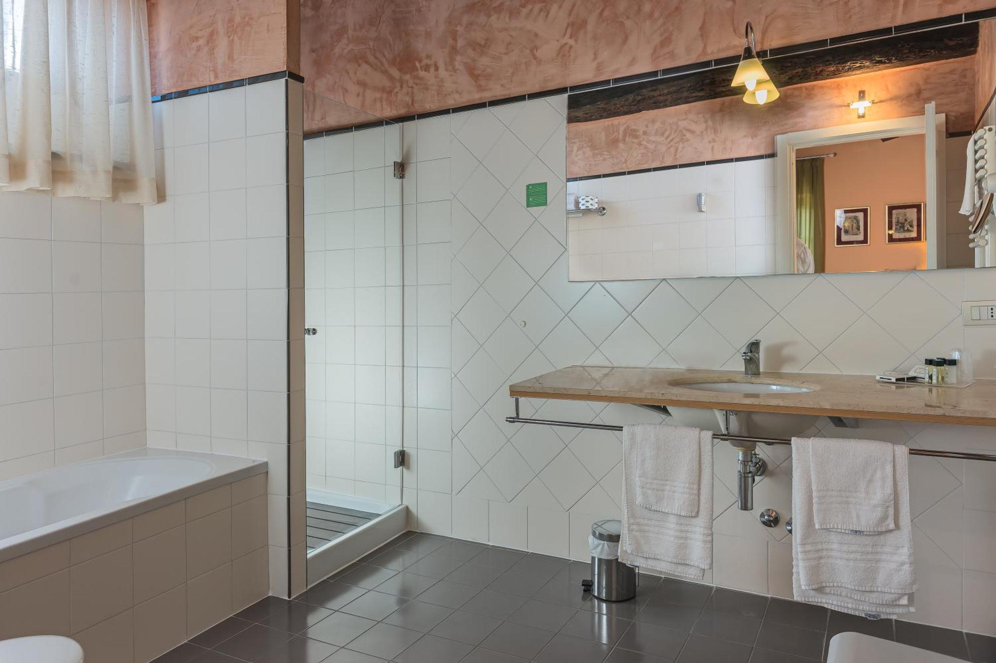 Hotel Villa Volpi Lucca Værelse billede