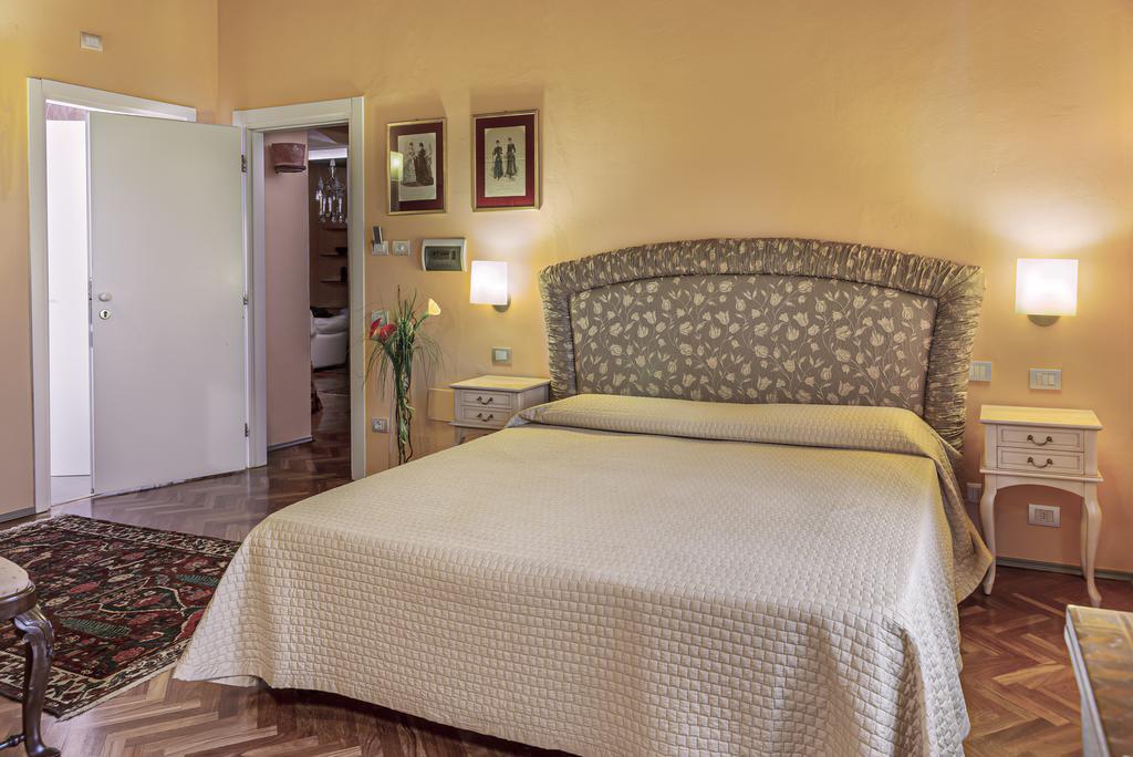 Hotel Villa Volpi Lucca Eksteriør billede